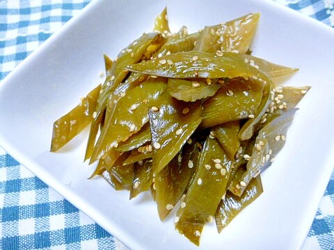 常備菜にいかが？茎わかめの炒め煮♪